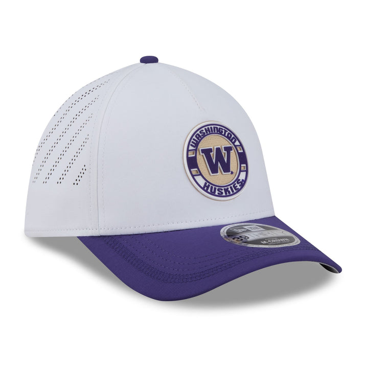 New Era White Purple Washington Huskies 39Thirty A-Frame Silicone Patch Stretch Fit Hat