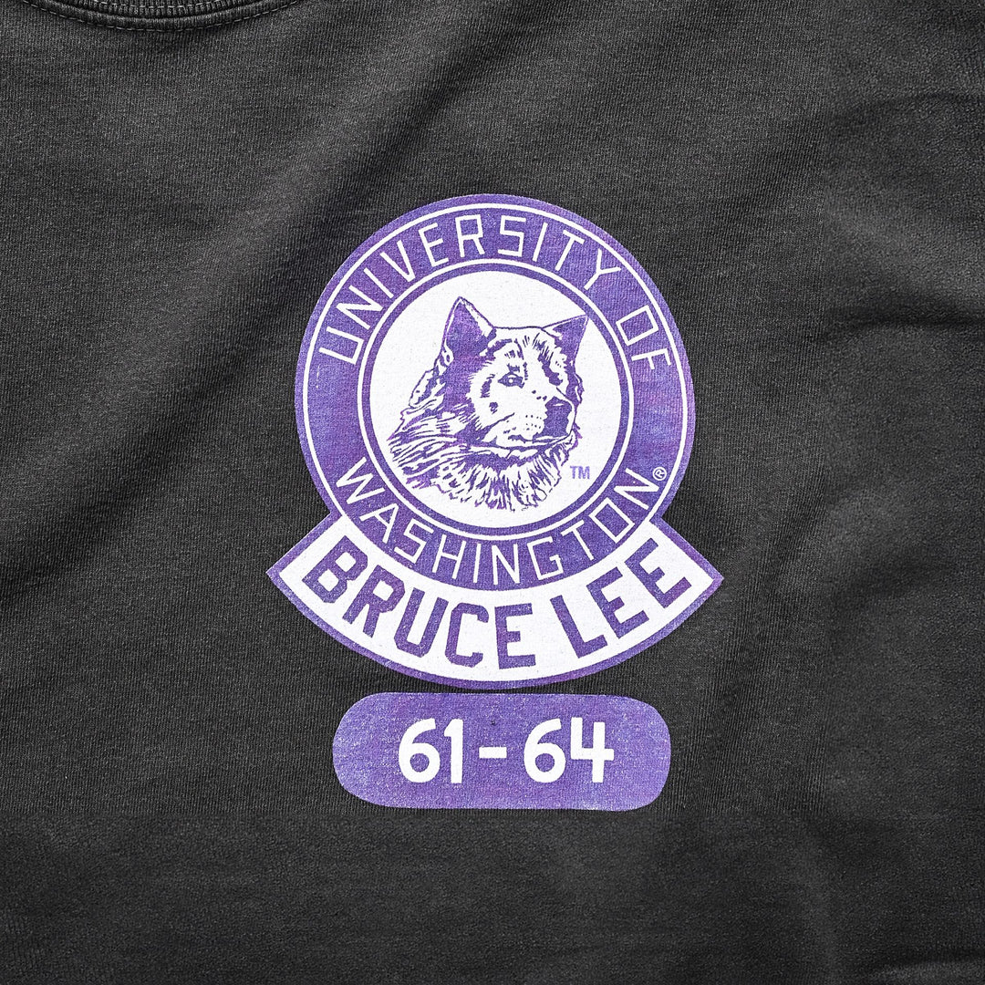 Roots of Fight Unisex Washington Huskies Bruce Lee Mascot Heavyweight Tee
