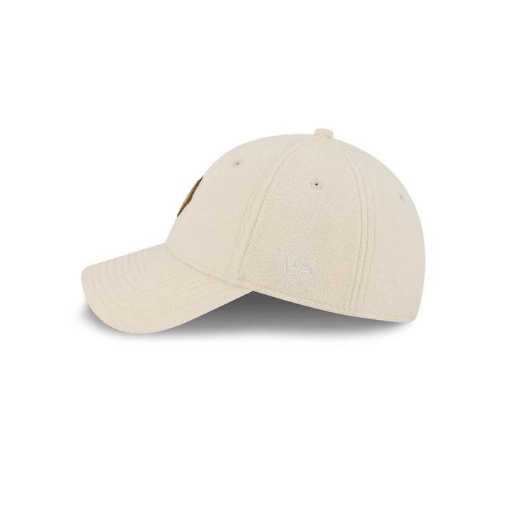 New Era Women's Sherpa Washington Huskies Leather Patch 9Forty COMFY Hat