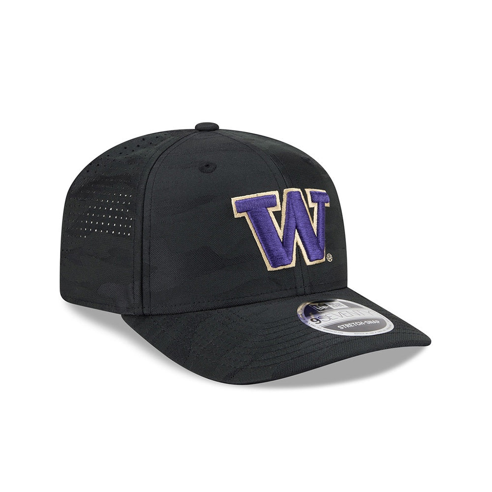 New Era Camo Black Washington Huskies 9Seventy PERF Stretch Snap Adjustable Hat