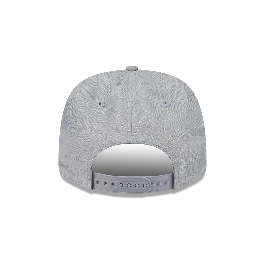 New Era Camo Gray Washington Huskies 9Seventy PERF Stretch Snap Adjustable Hat