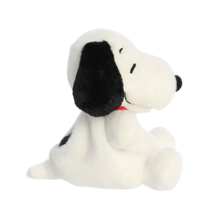 Aurora Palm Pals Snoopy Plush