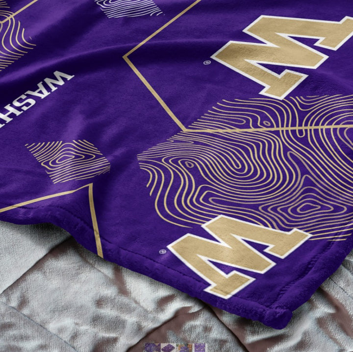 Northwest Purple W WA Huskies Single Layer Cloud Blanket 60" x 70"